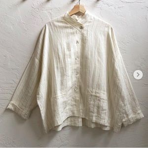 Oversized, boxy linen shirt